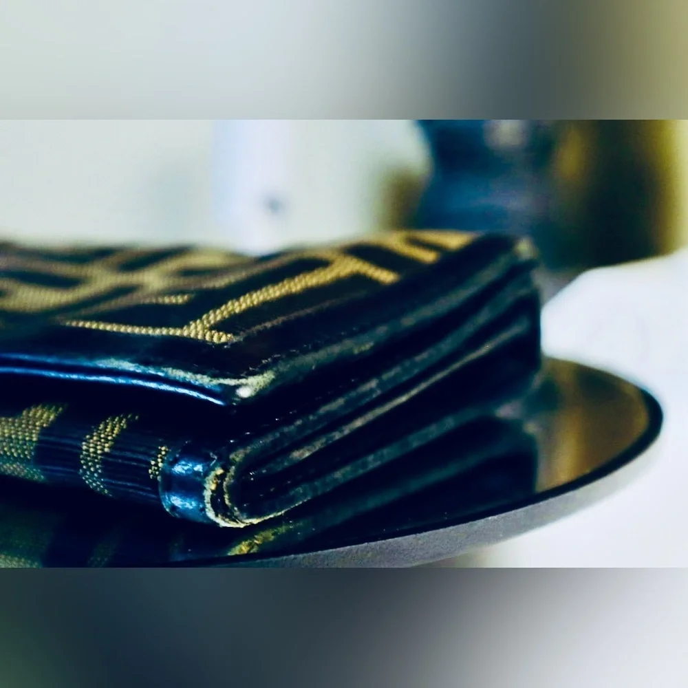 Authentic VTG Fendi Wallet Iconic FF Zucca Print